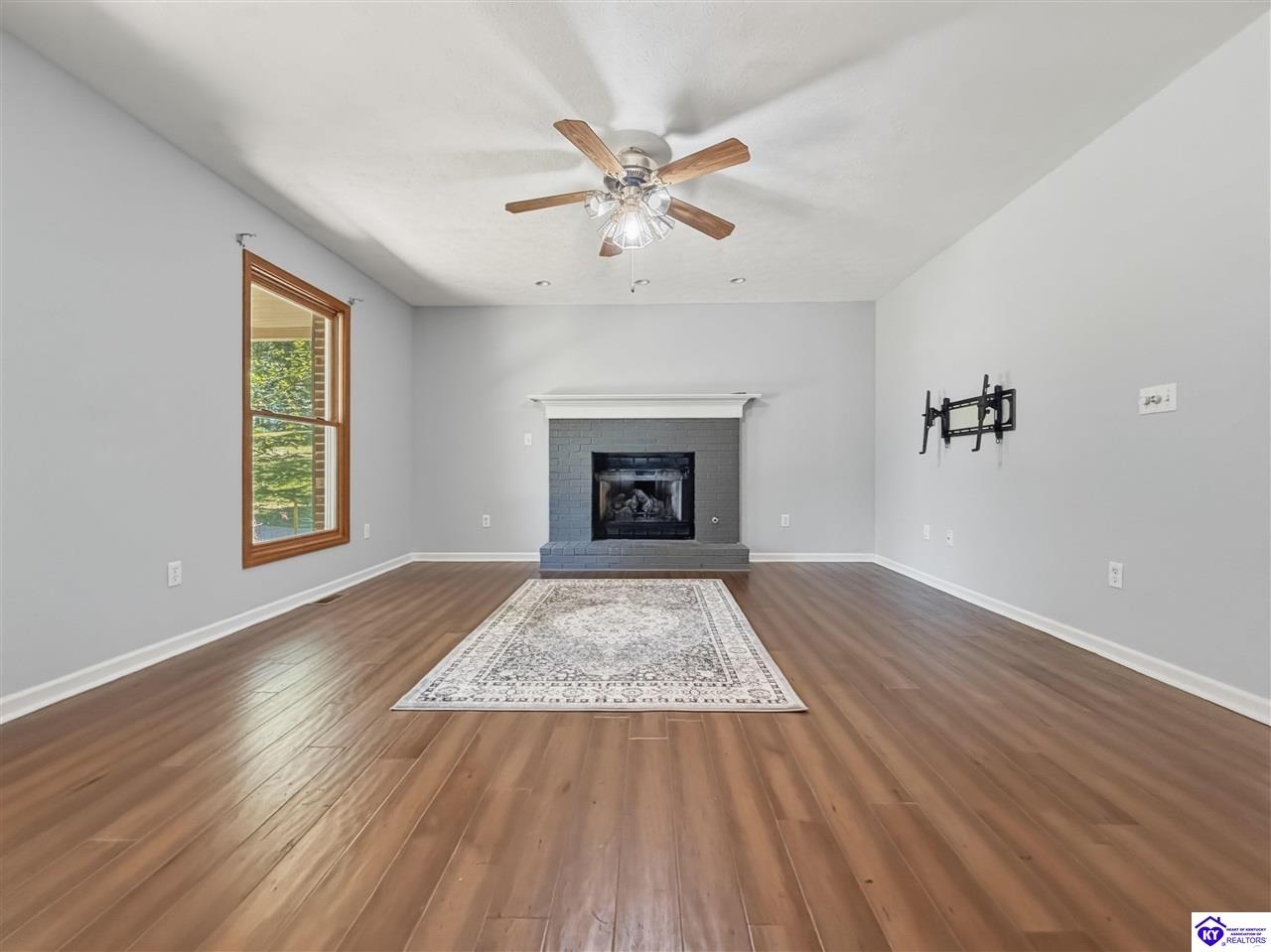 17 Bittersweet Place Property Photo 20