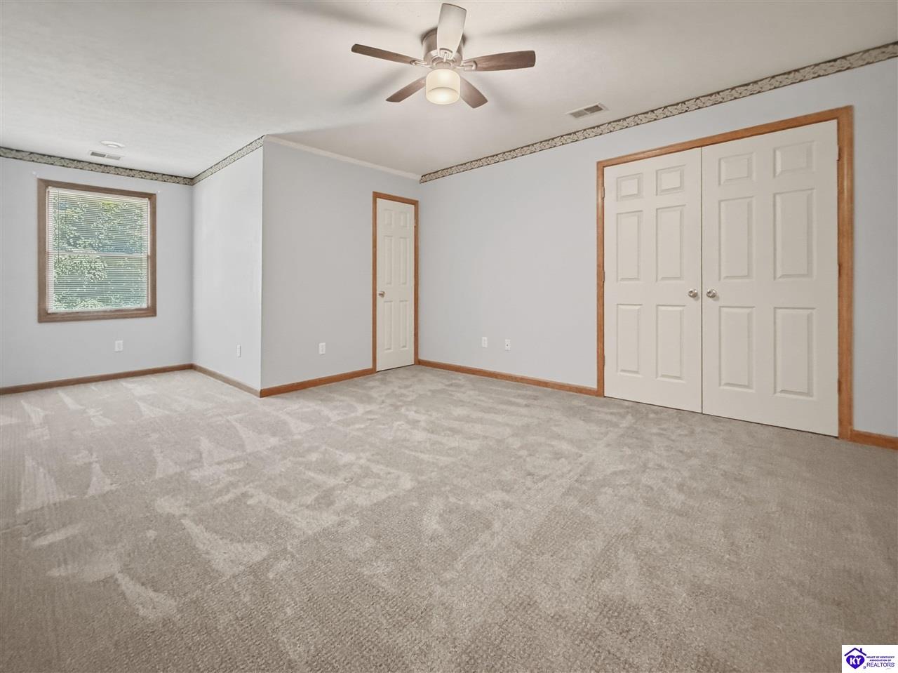 17 Bittersweet Place Property Photo 39