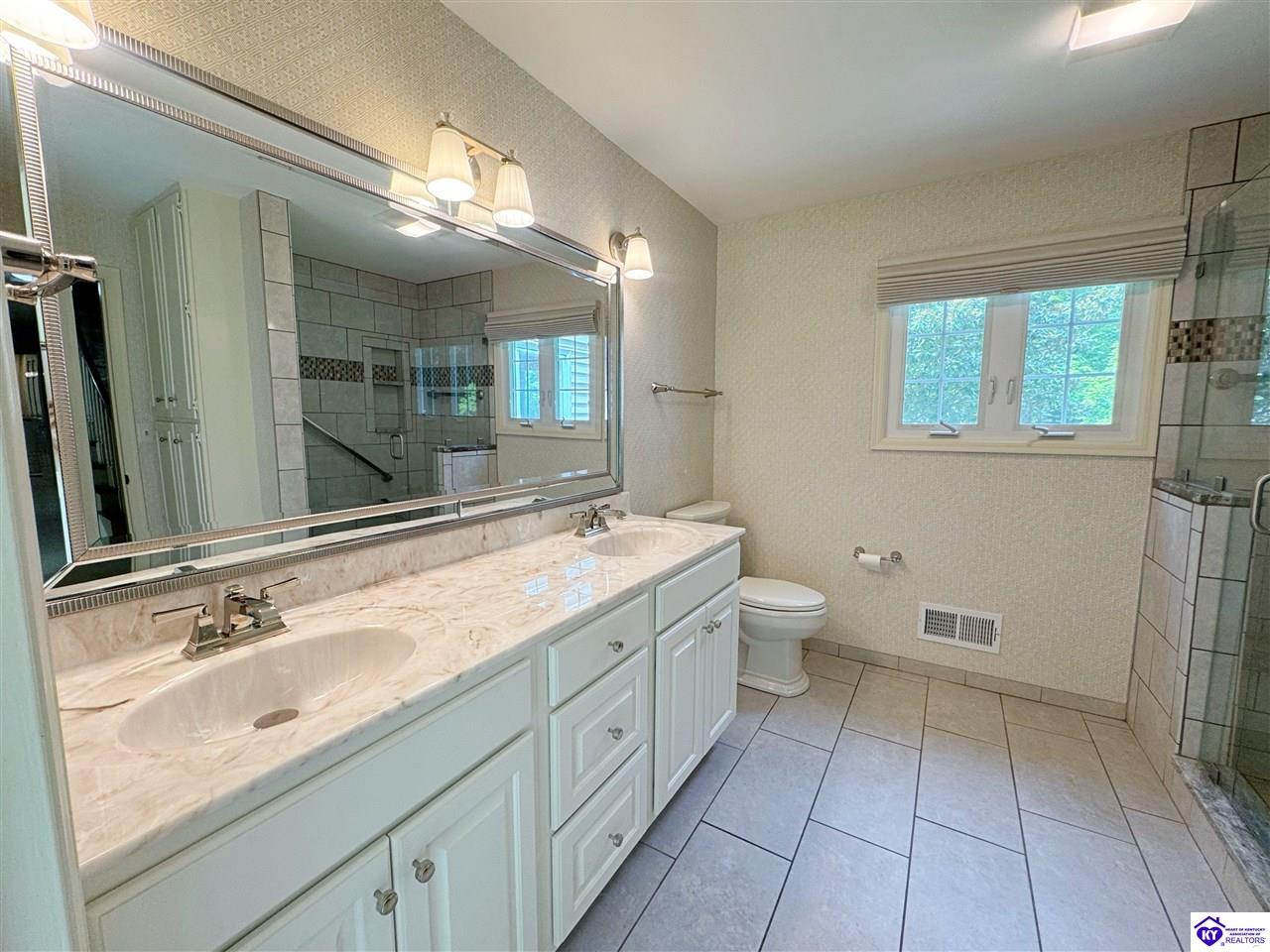 717 Sunrise Lane Property Photo 27