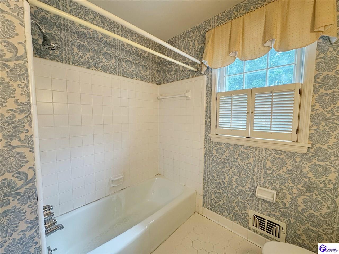 717 Sunrise Lane Property Photo 39