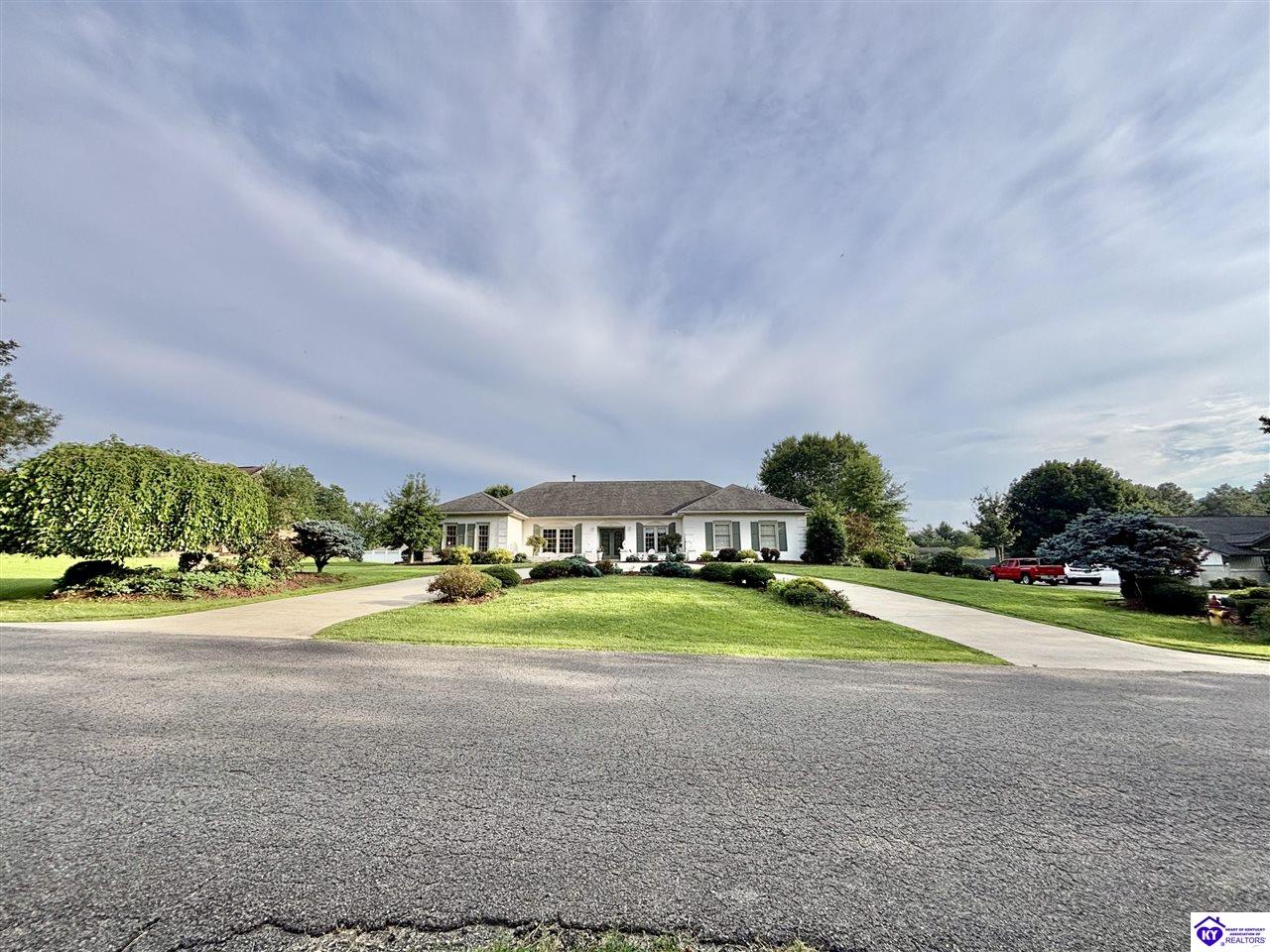1304 Bambridge Lane Property Photo 4