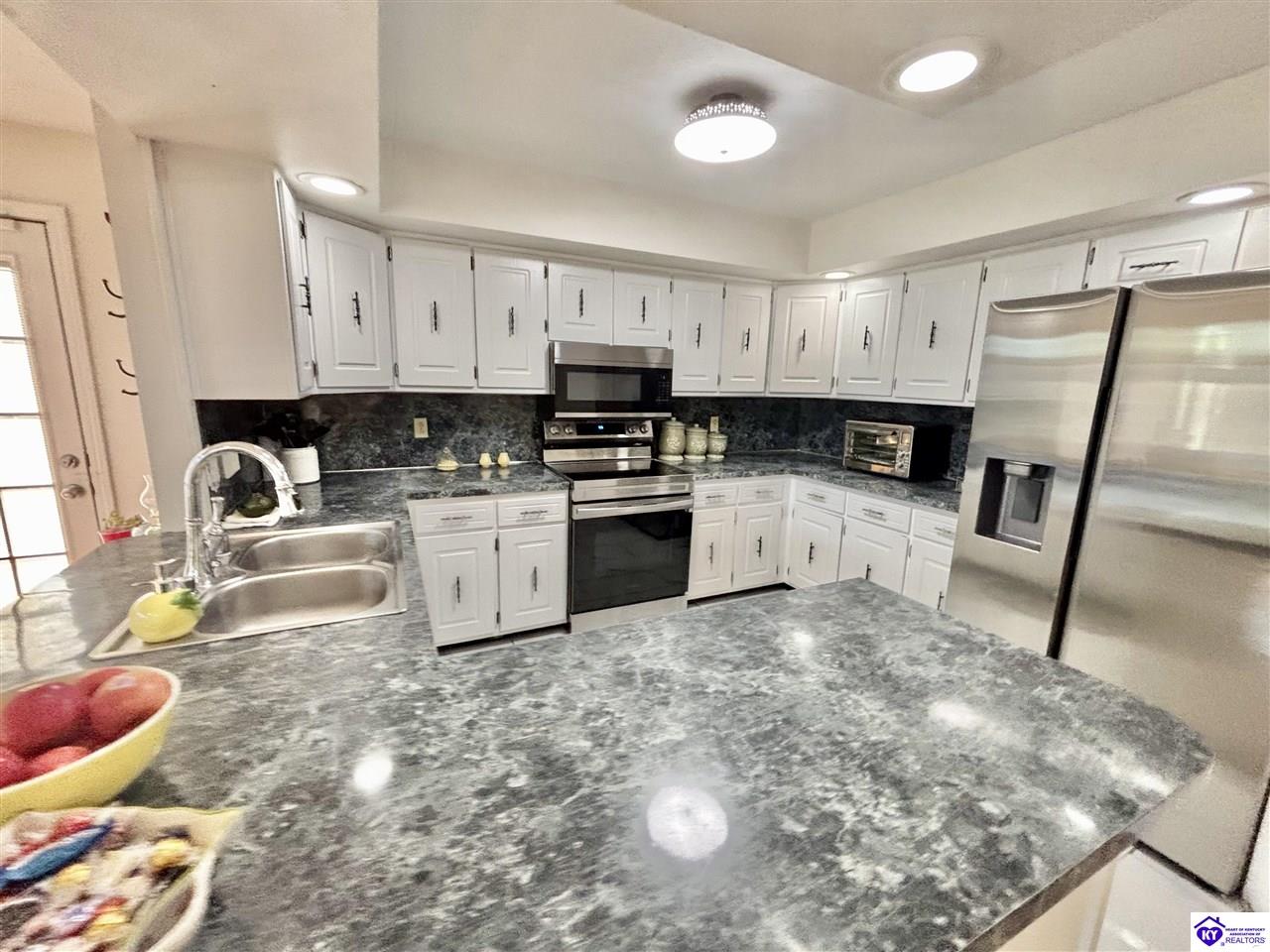1304 Bambridge Lane Property Photo 15