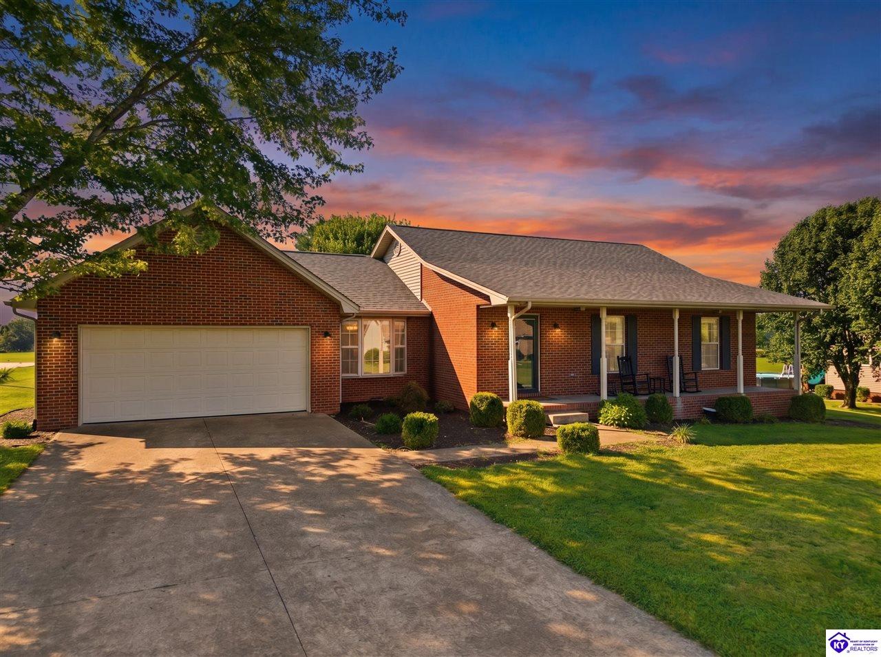 101 Teri Rose Court Property Photo 1