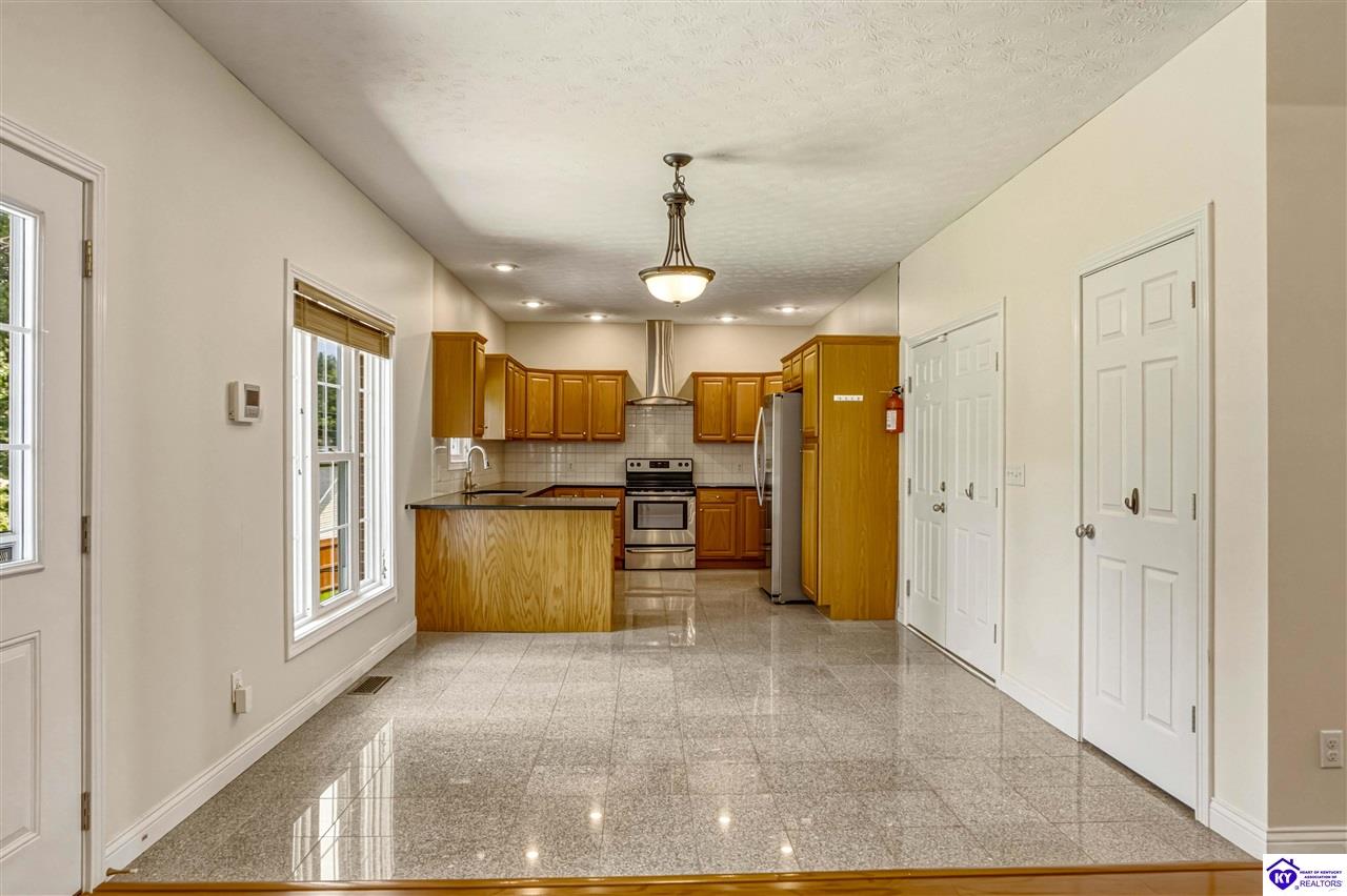 311 Schoolside Drive Property Photo 27
