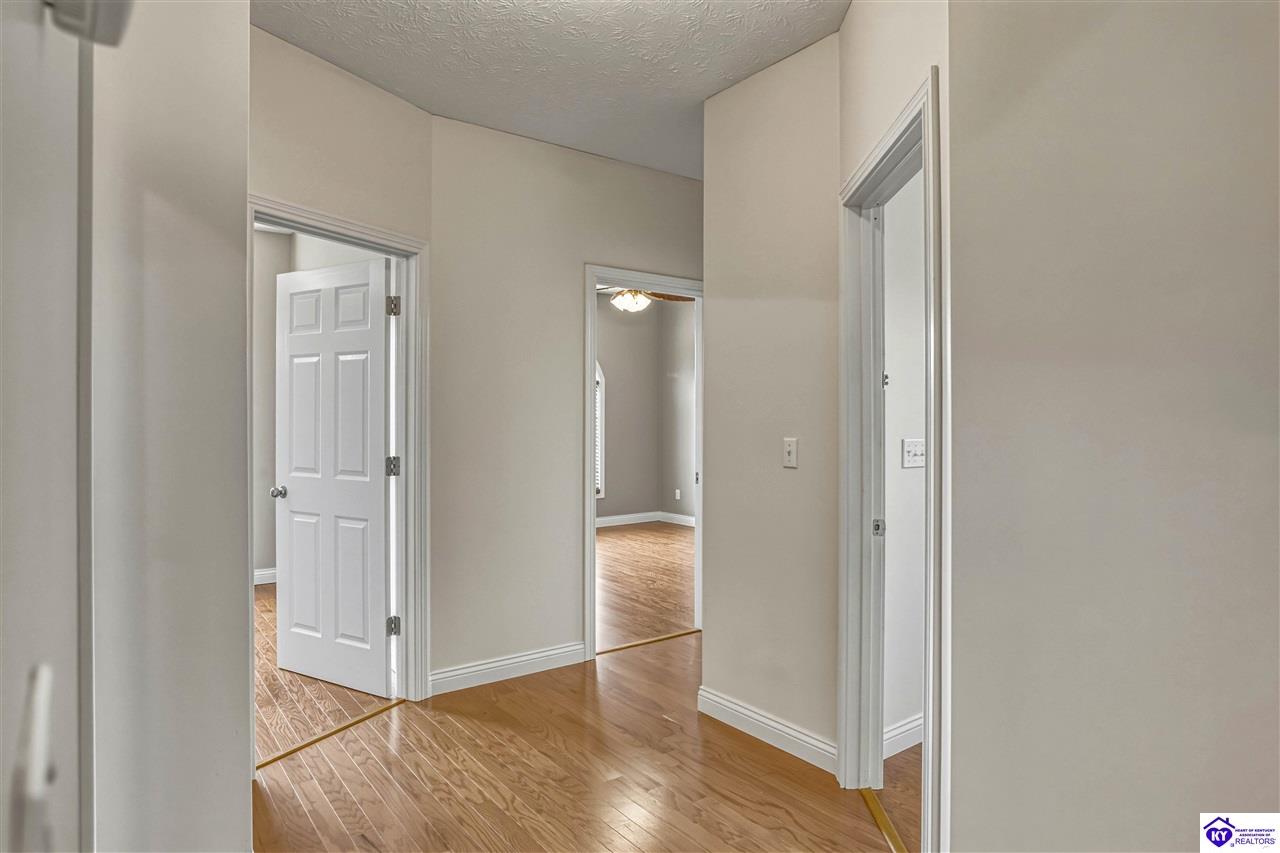 311 Schoolside Drive Property Photo 30