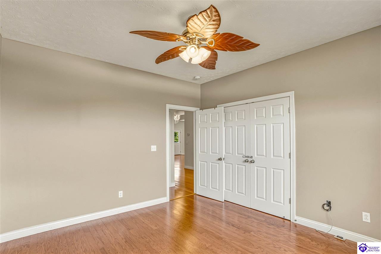 311 Schoolside Drive Property Photo 33