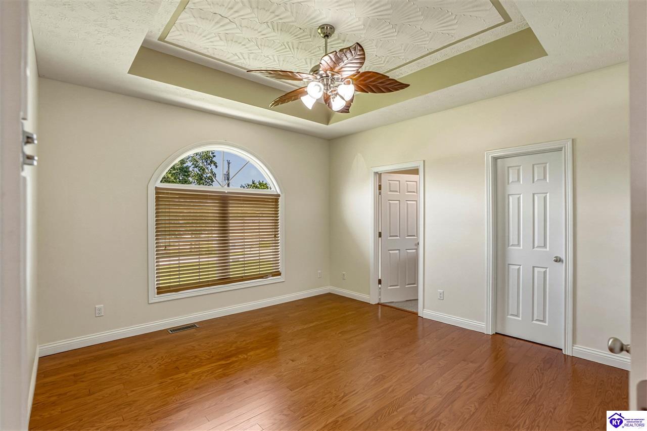 311 Schoolside Drive Property Photo 38
