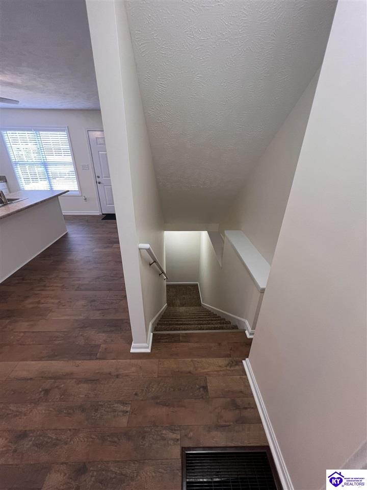 219 Henry Street Property Photo 12