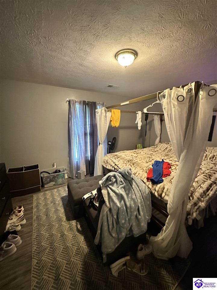135 Wood Lane Property Photo 33