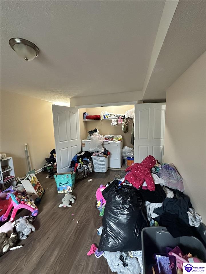 126 Wood Lane Property Photo 18