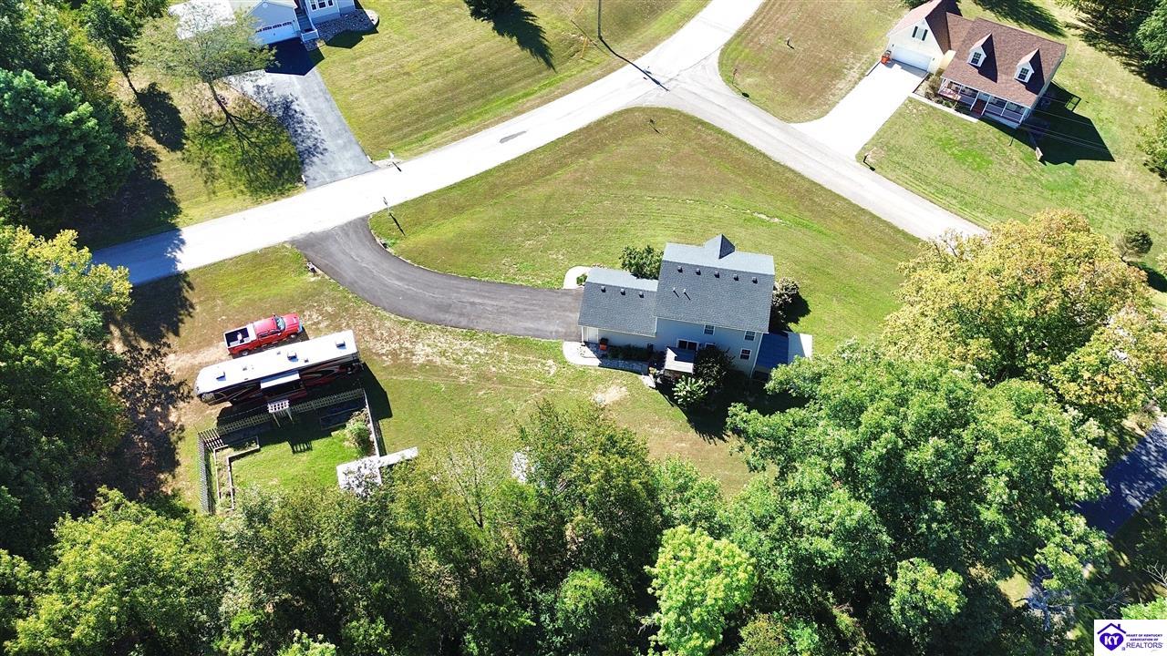 190 W Ridgeway Drive Property Photo 13