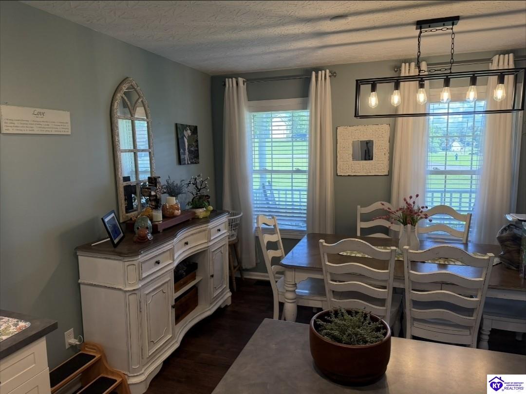 190 W Ridgeway Drive Property Photo 21