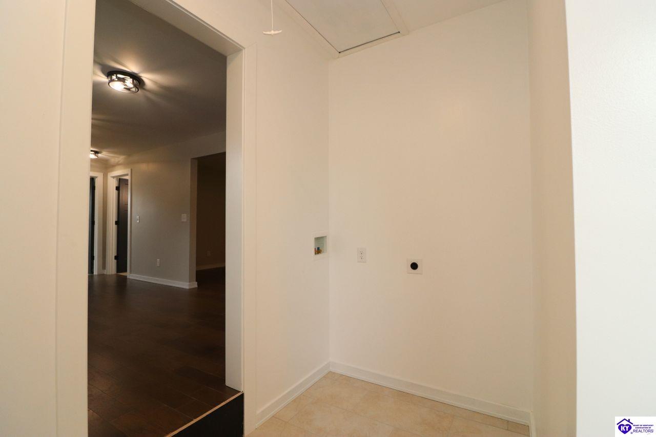 105 Hayward Road Property Photo 33