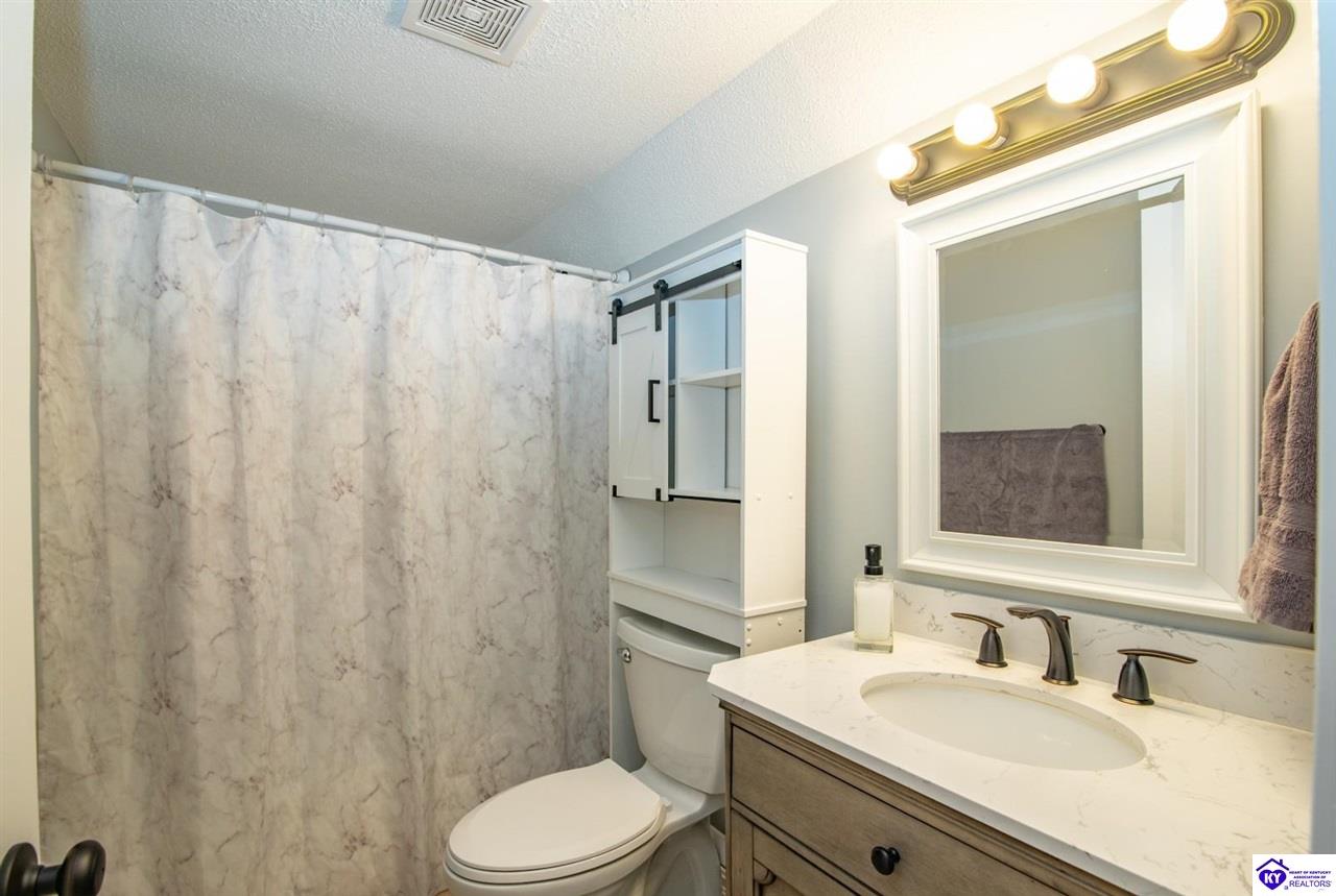 589 Charlemagne Boulevard Property Photo 30