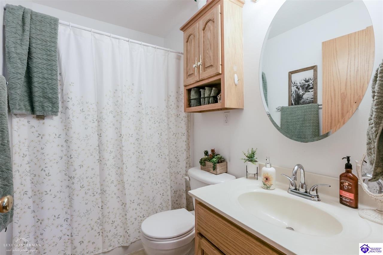 6900 Edmonton Road Property Photo 33