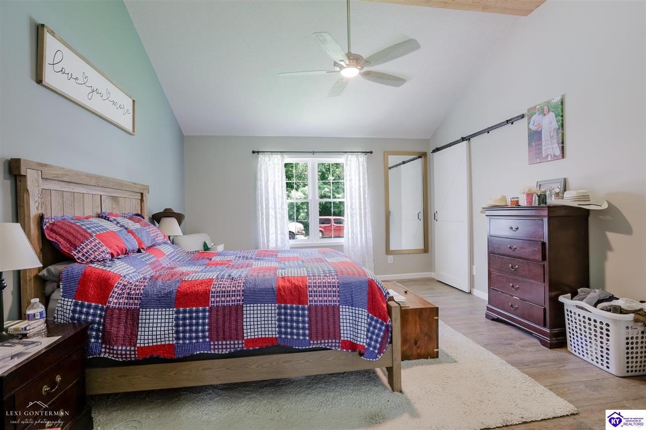 6900 Edmonton Road Property Photo 36