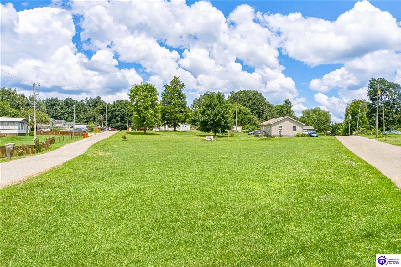 22 Cedar Hill Drive Property Photo 4