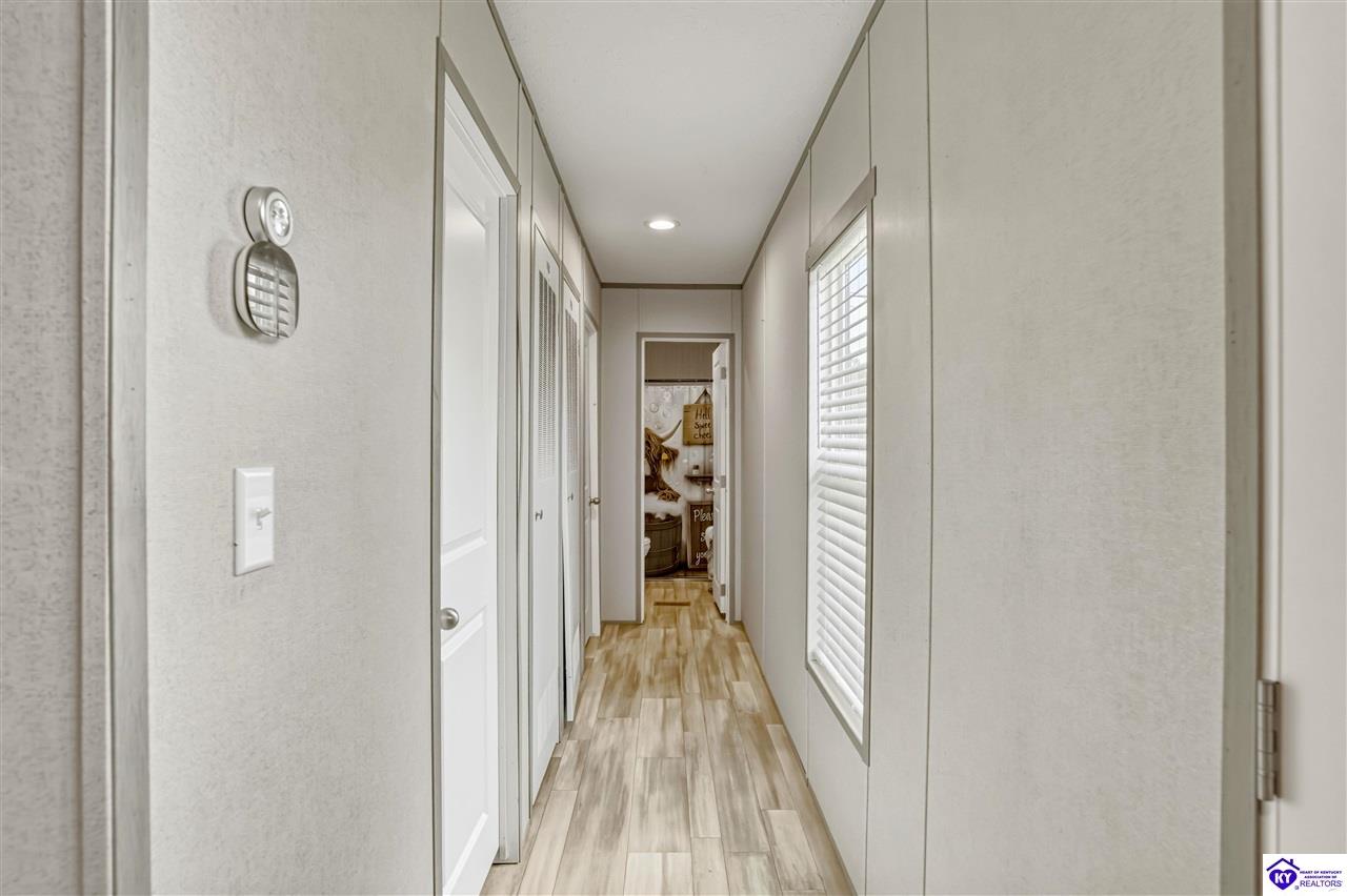 22 Cedar Hill Drive Property Photo 12
