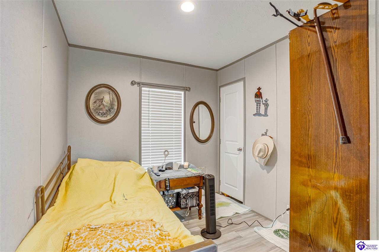 22 Cedar Hill Drive Property Photo 20