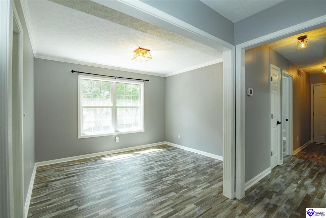 18 Glen Eagle Road Property Photo 25