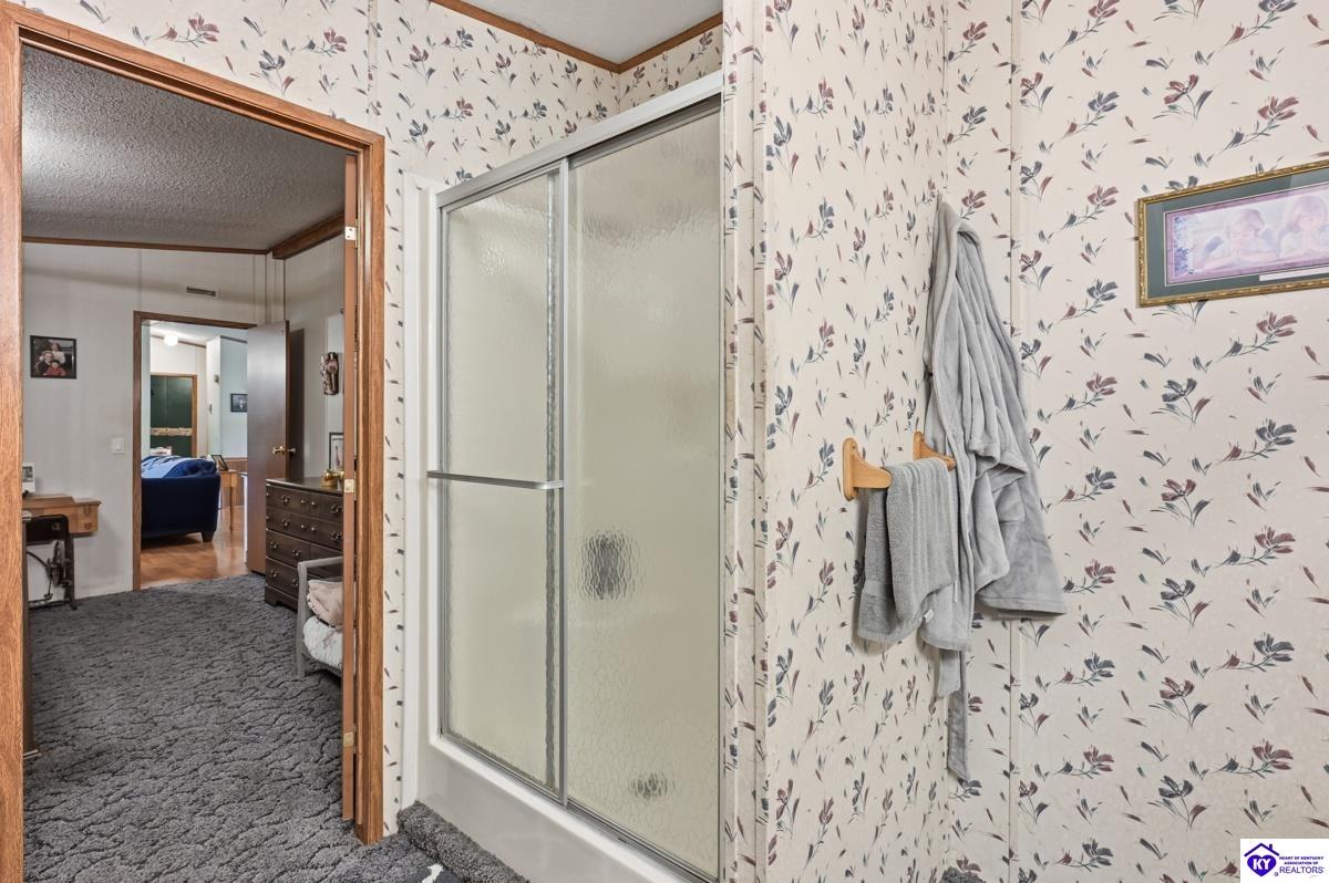 6095 Old State Road Property Photo 12