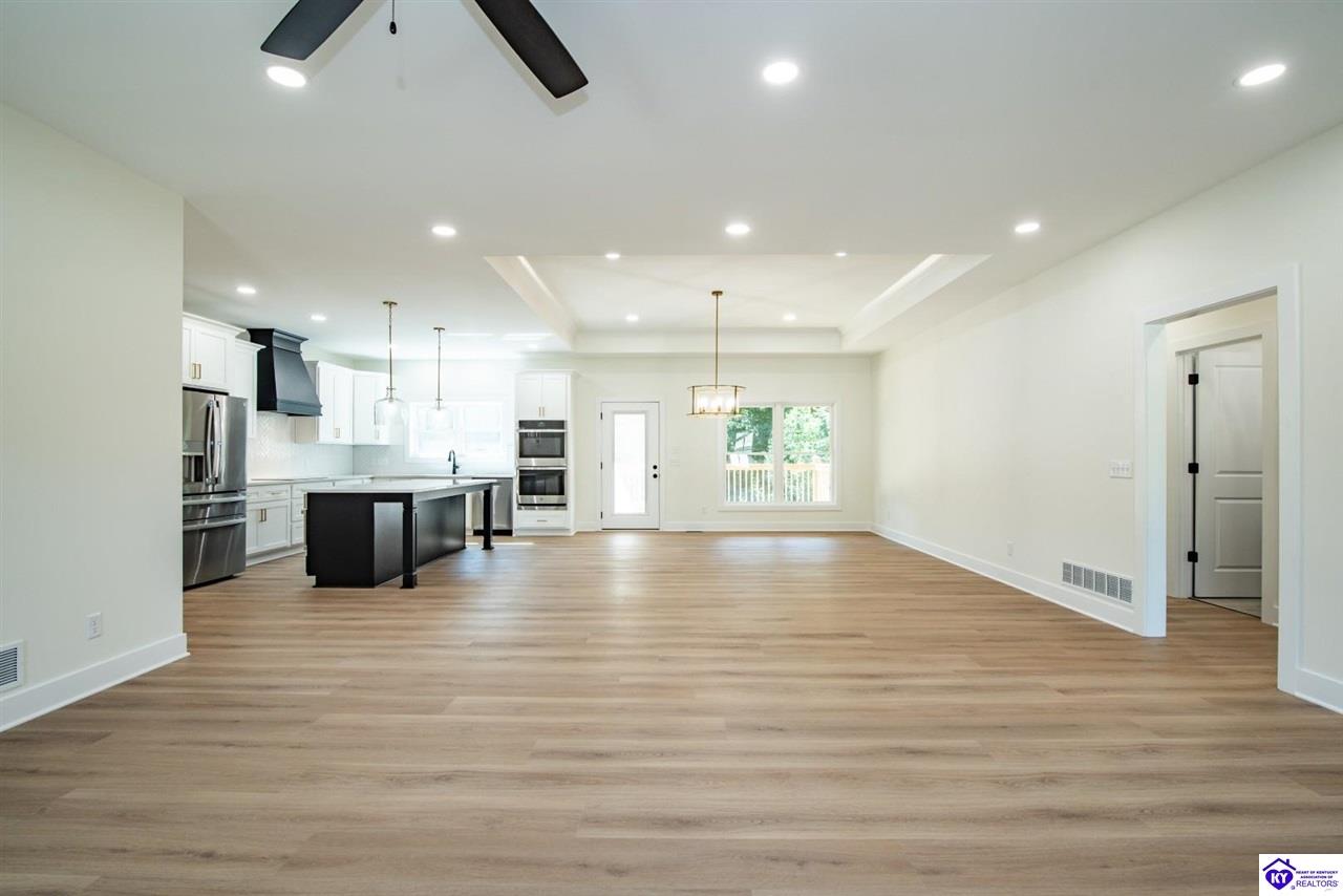 707 Roswell Drive Property Photo 10