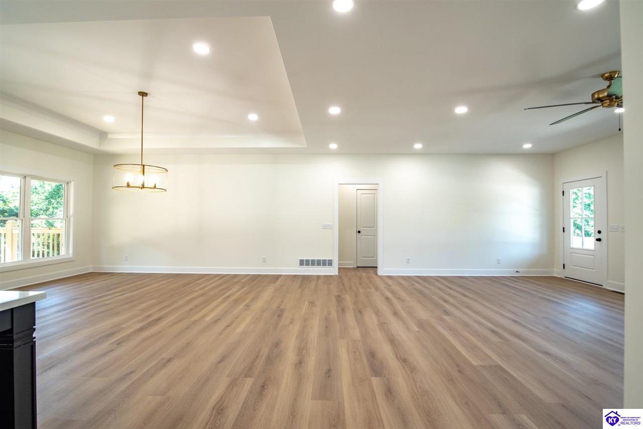 707 Roswell Drive Property Photo 43