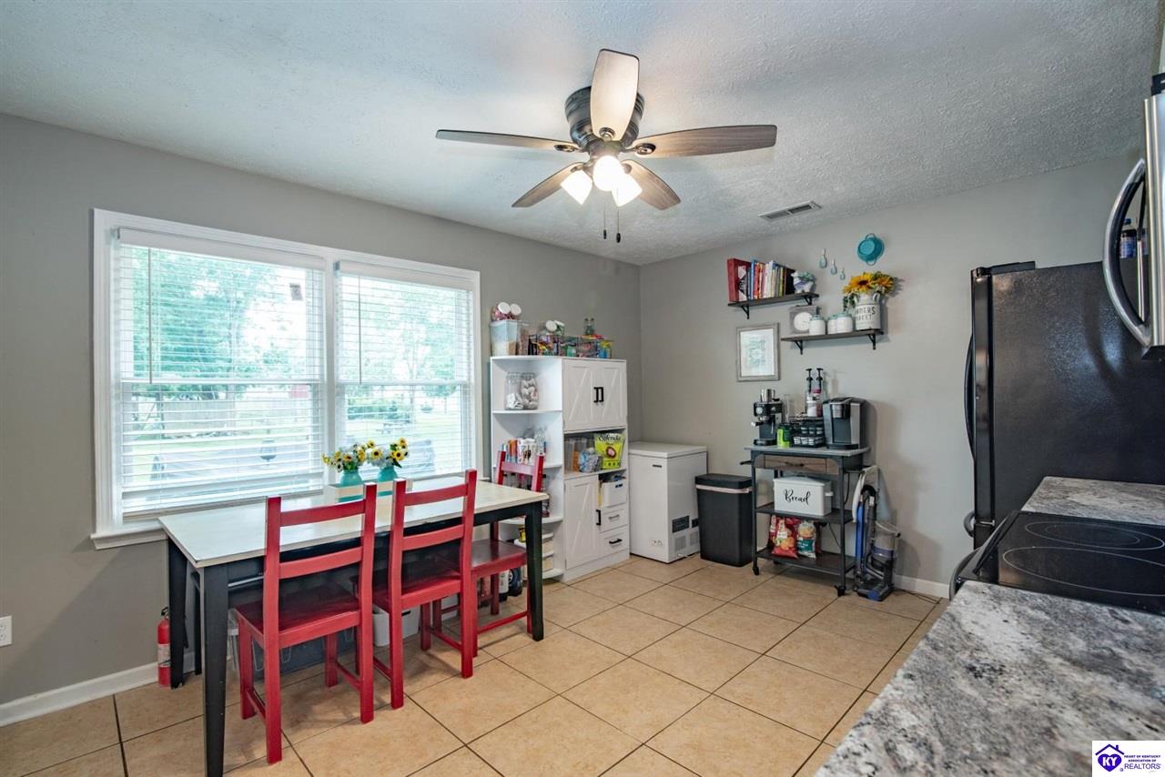 225 Beechwood Drive Property Photo 6