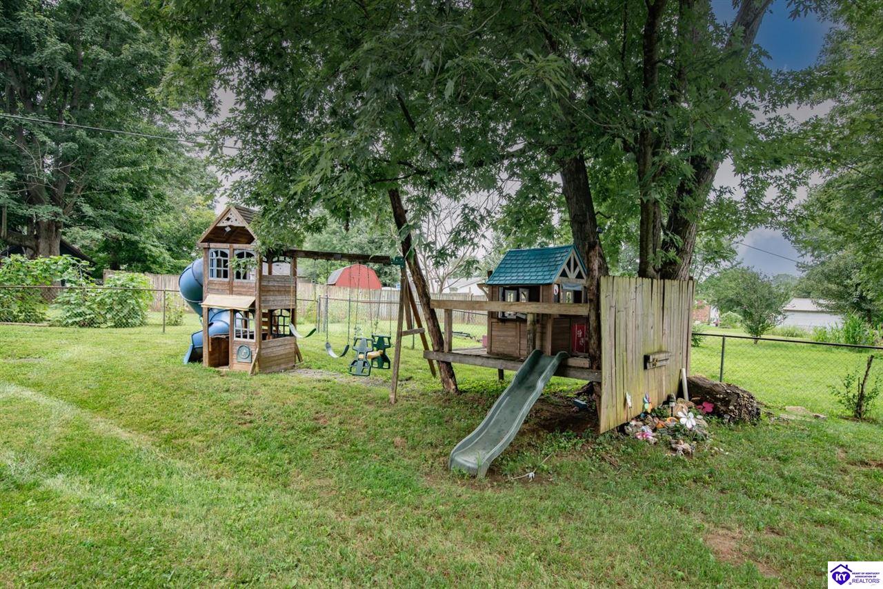 225 Beechwood Drive Property Photo 37