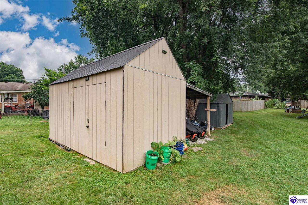 225 Beechwood Drive Property Photo 40