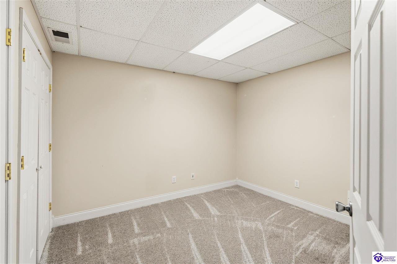 310 Catbird Road Property Photo 34