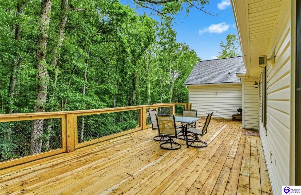 310 Catbird Road Property Photo 47