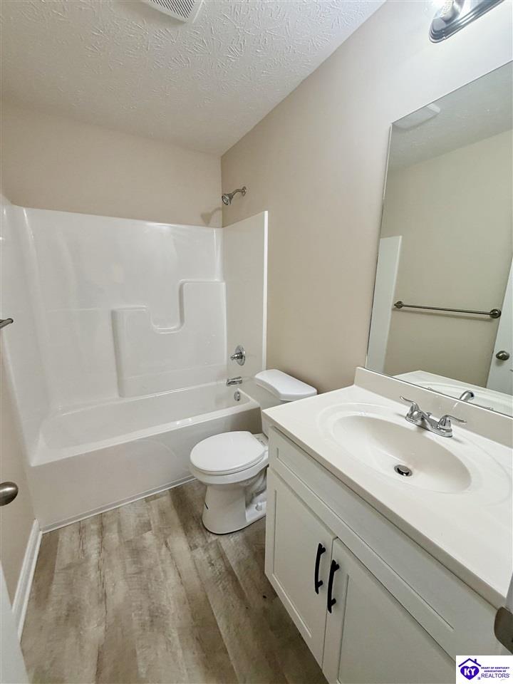 336 Breckinridge Circle Property Photo 3