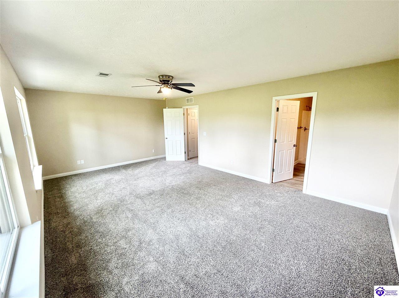 345/347 Breckinridge Circle Property Photo 12