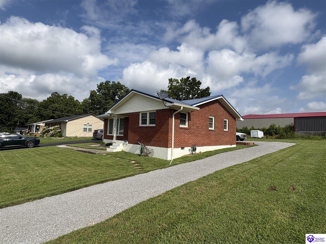 106 Meadow Lane Property Photo 3