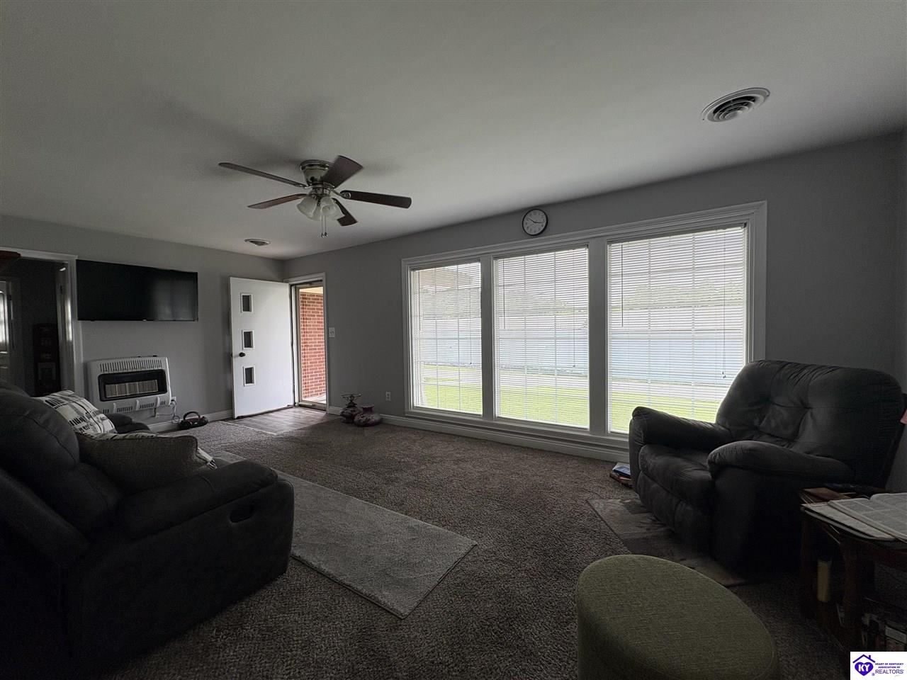 106 Meadow Lane Property Photo 7
