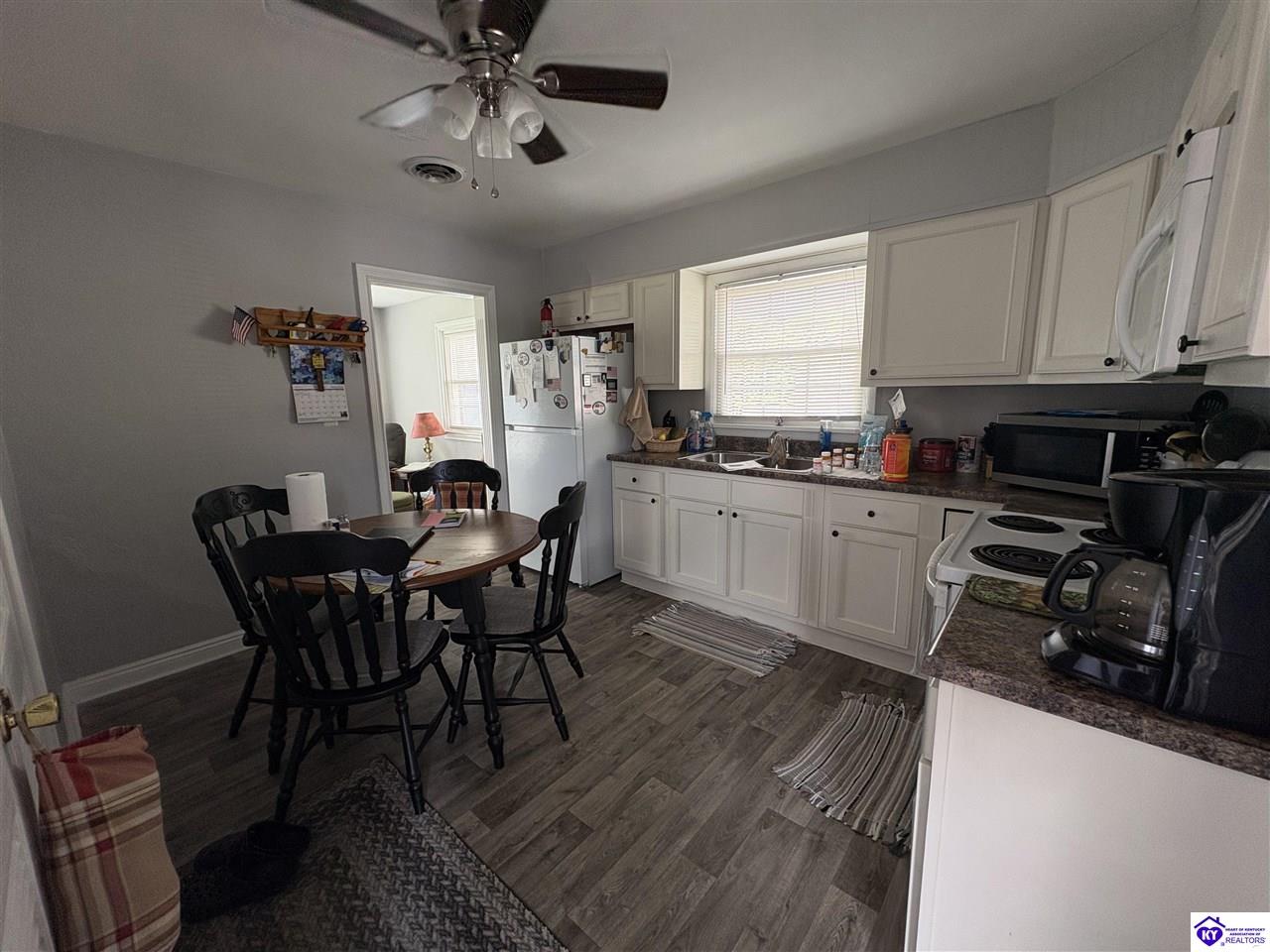 106 Meadow Lane Property Photo 8