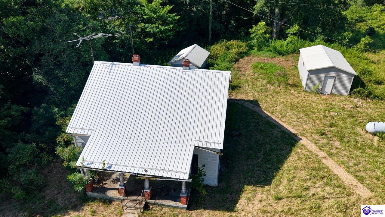 1099 Spurrier Road Property Photo 8