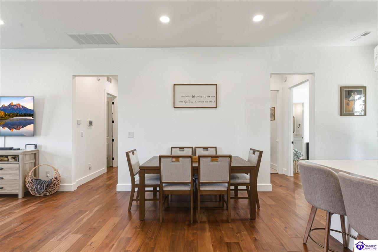 201 Plumpurdy Drive Property Photo 13