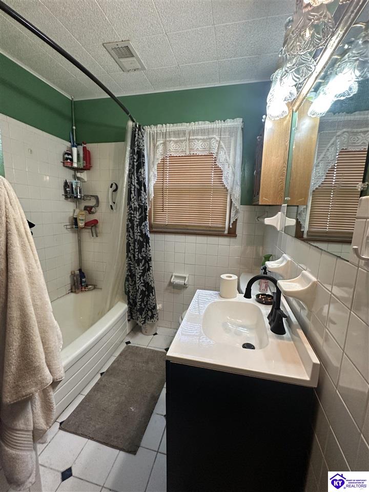 400 Lowell Avenue Property Photo 10
