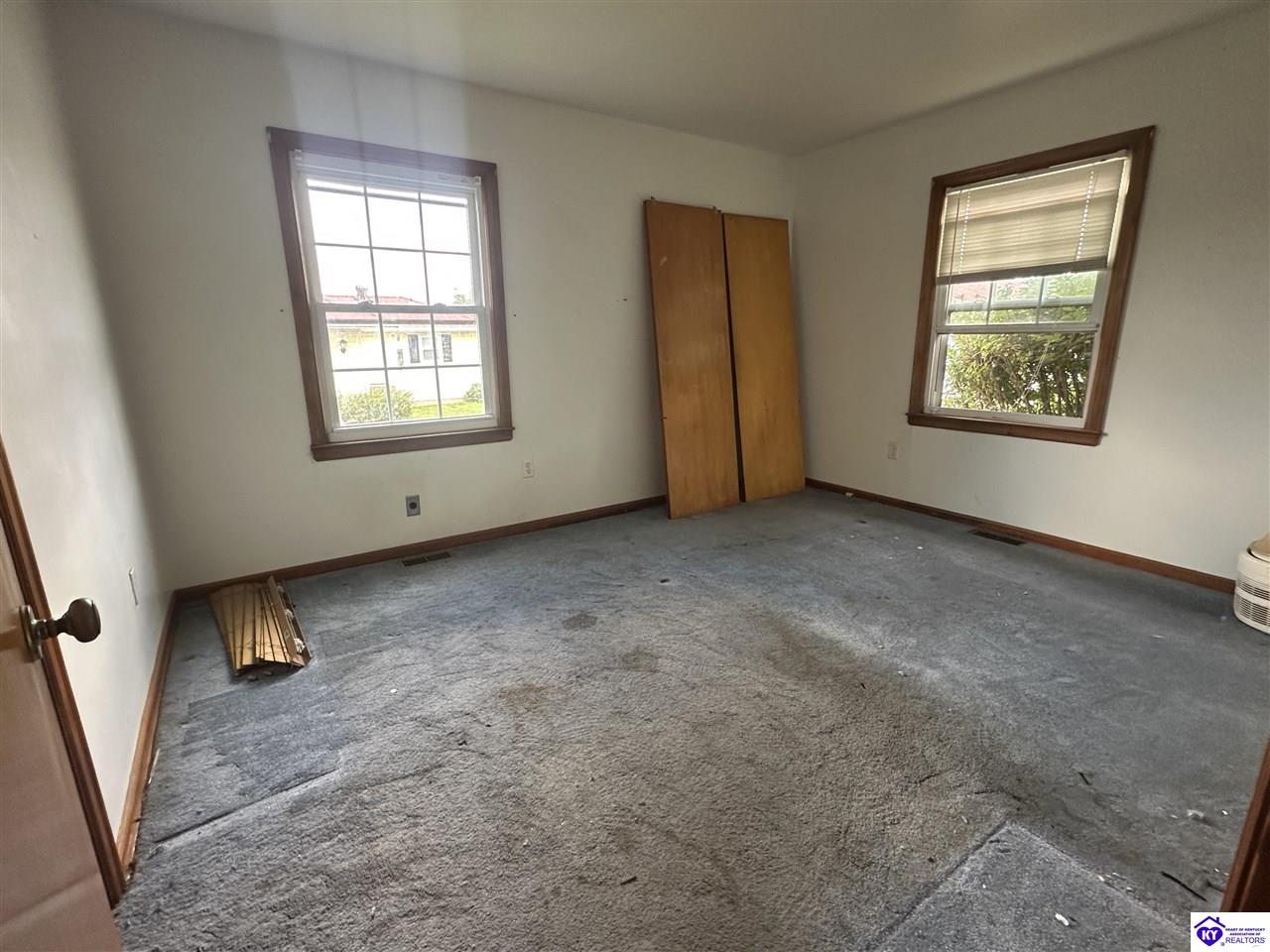 400 Lowell Avenue Property Photo 12