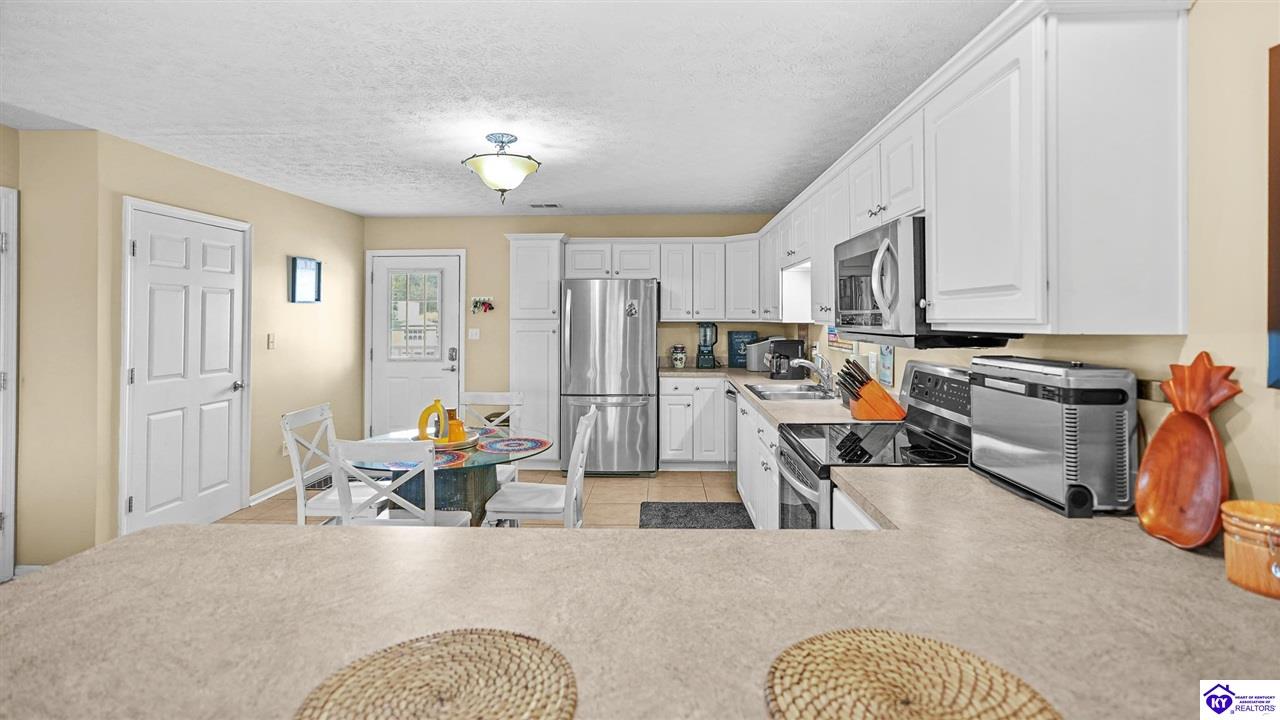 86 Lookout Drive Property Photo 14
