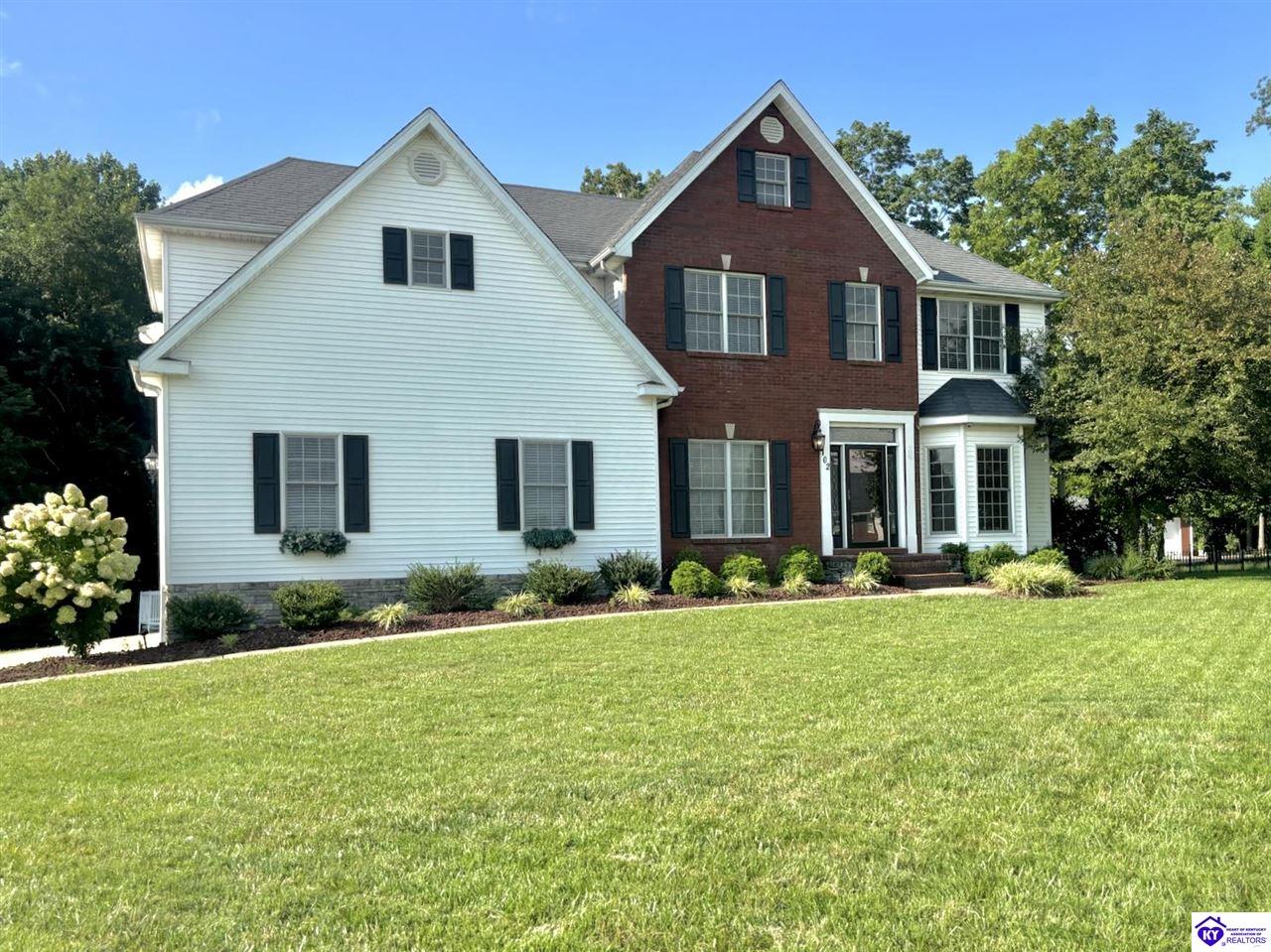 102 Warbler Circle Property Photo 2