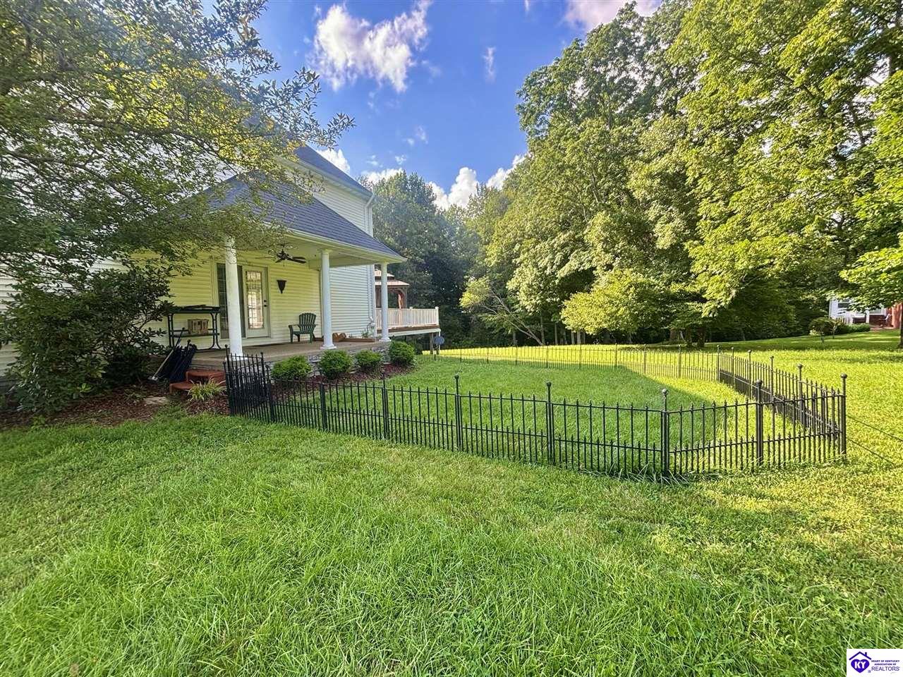 102 Warbler Circle Property Photo 10