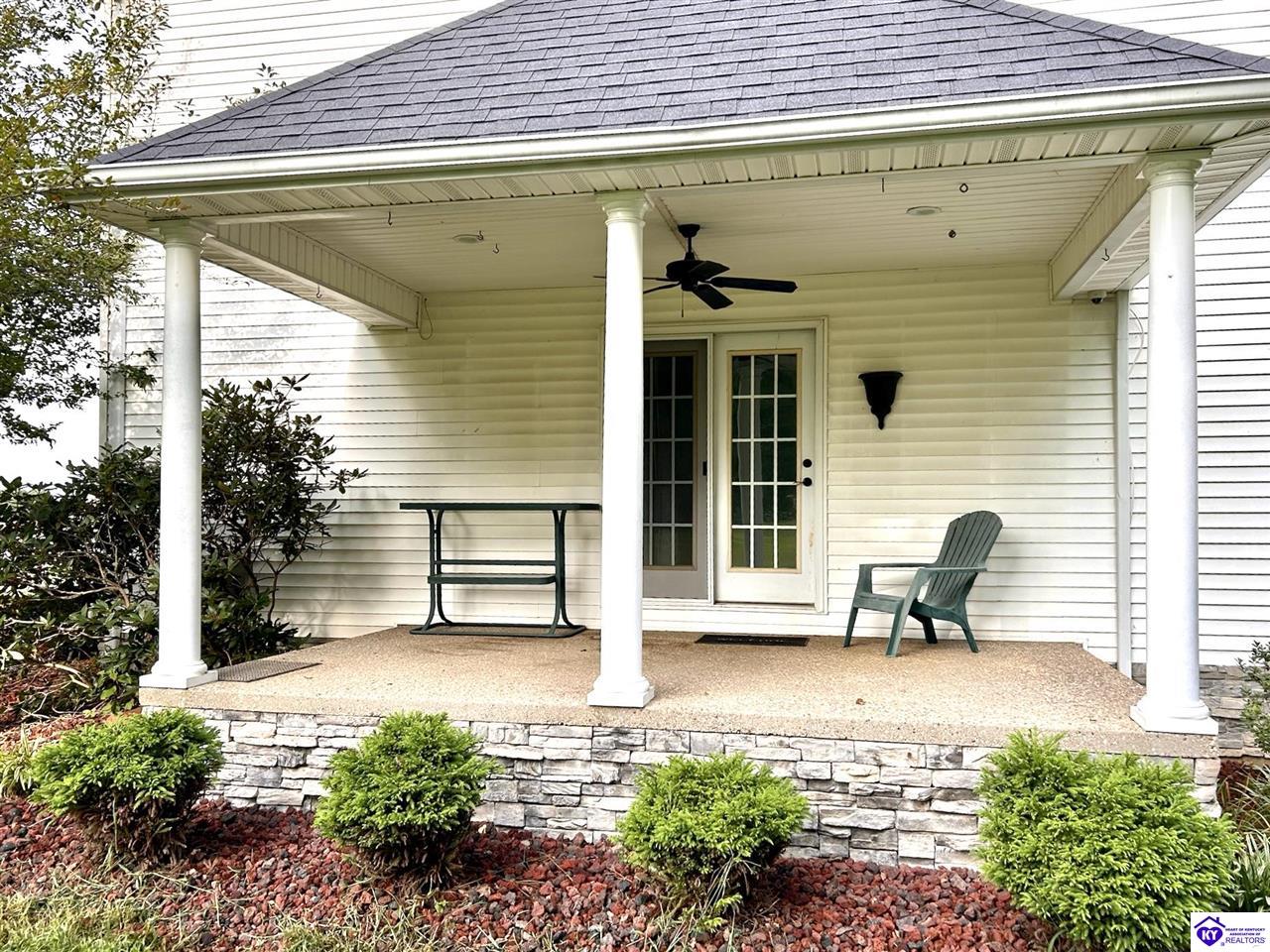 102 Warbler Circle Property Photo 13