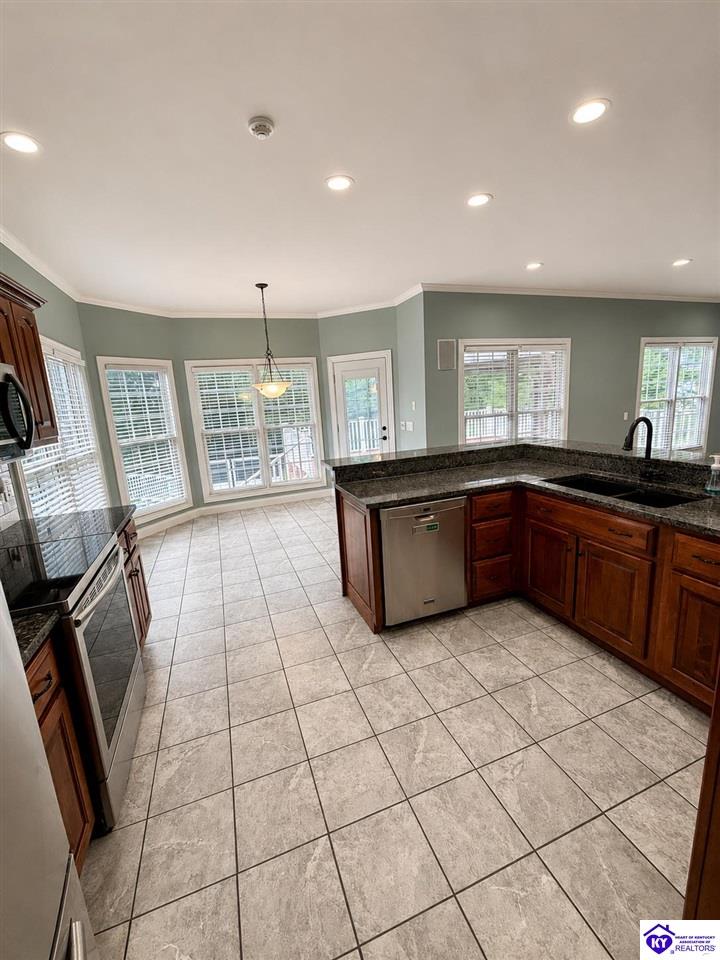 102 Warbler Circle Property Photo 32