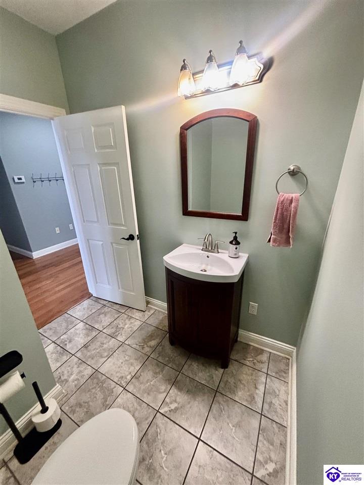 102 Warbler Circle Property Photo 36
