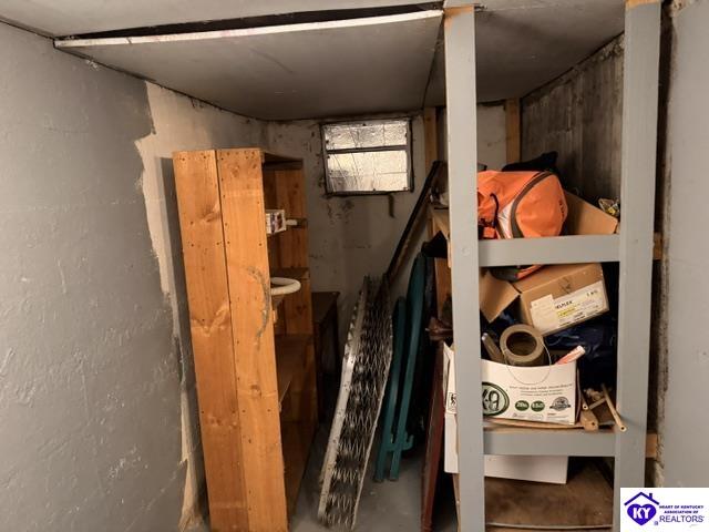 221 Poplar Drive Property Photo 12