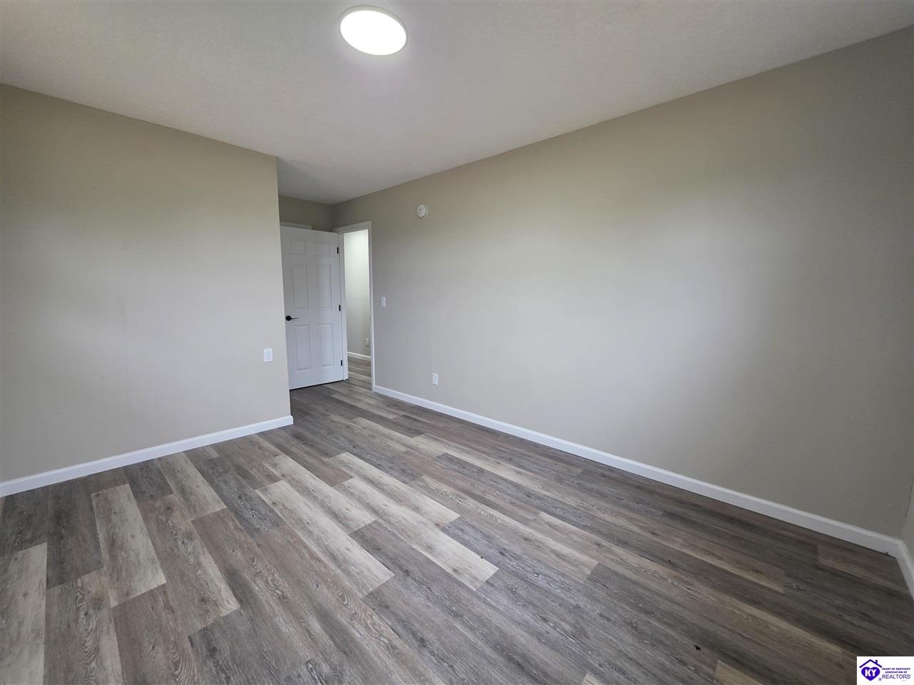 7792 Peonia Road Property Photo 15