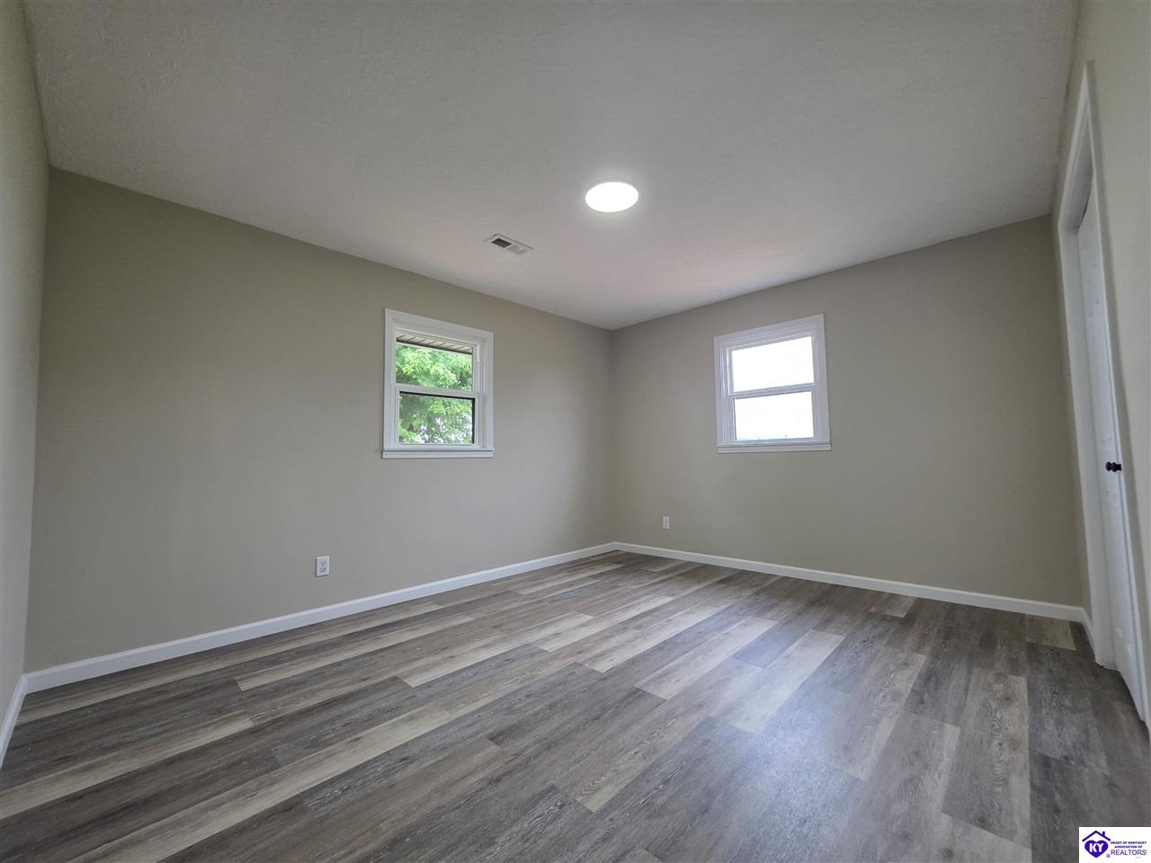 7792 Peonia Road Property Photo 16
